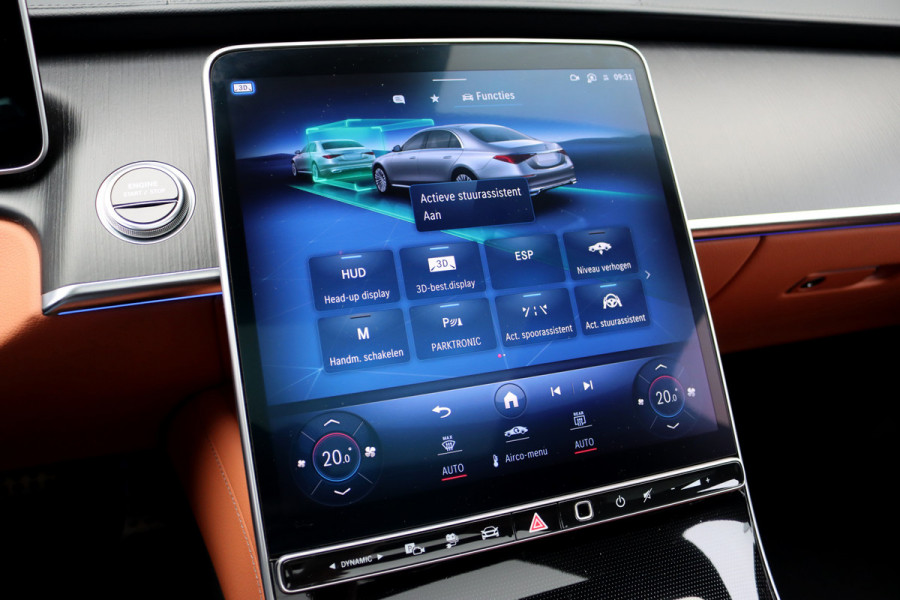 Mercedes-Benz S-Klasse 580 e Lang AMG Line Premium+ | Airmatic | Distronic+ | 3D-Display | MBUX Tablet | Digital Light | Stoelventilatie | Verwarmd Stuurwiel | Massage | HUD | Vlakkenverwarming | Mercedes-Benz S-Klasse 580 e Lang AMG Line Premium+ | Airmatic | Distronic+ | 3D-Display | MBUX Tablet | Digital Light | Stoelventilatie | Verwarmd Stuurwiel | Massage | HUD | Vlakkenverwarming |