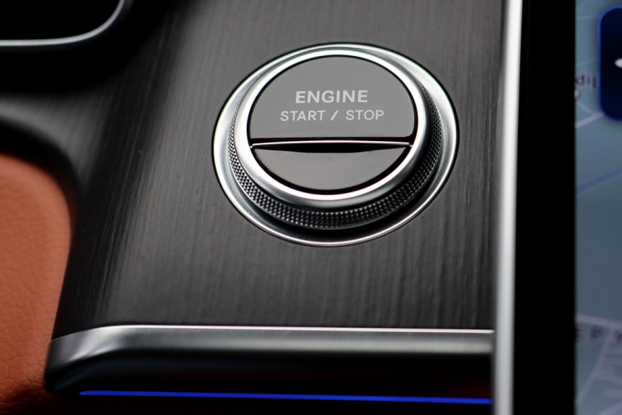 Mercedes-Benz S-Klasse 580 e Lang AMG Line Premium+ | Airmatic | Distronic+ | 3D-Display | MBUX Tablet | Digital Light | Stoelventilatie | Verwarmd Stuurwiel | Massage | HUD | Vlakkenverwarming | Mercedes-Benz S-Klasse 580 e Lang AMG Line Premium+ | Airmatic | Distronic+ | 3D-Display | MBUX Tablet | Digital Light | Stoelventilatie | Verwarmd Stuurwiel | Massage | HUD | Vlakkenverwarming |