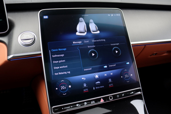 Mercedes-Benz S-Klasse 580 e Lang AMG Line Premium+ | Airmatic | Distronic+ | 3D-Display | MBUX Tablet | Digital Light | Stoelventilatie | Verwarmd Stuurwiel | Massage | HUD | Vlakkenverwarming | Mercedes-Benz S-Klasse 580 e Lang AMG Line Premium+ | Airmatic | Distronic+ | 3D-Display | MBUX Tablet | Digital Light | Stoelventilatie | Verwarmd Stuurwiel | Massage | HUD | Vlakkenverwarming |