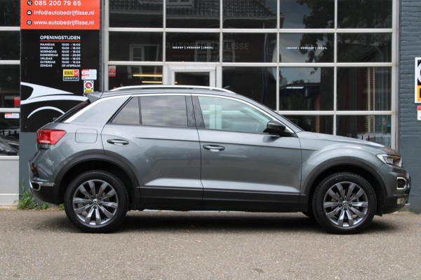 Volkswagen T-Roc 1.0 TSI Style Business Pano Virtual Carplay Volkswagen T-Roc 1.0 TSI Style Business Pano Virtual Carplay