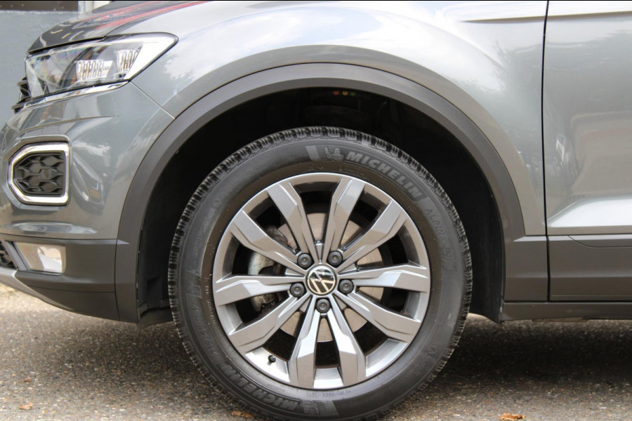 Volkswagen T-Roc 1.0 TSI Style Business Pano Virtual Carplay Volkswagen T-Roc 1.0 TSI Style Business Pano Virtual Carplay
