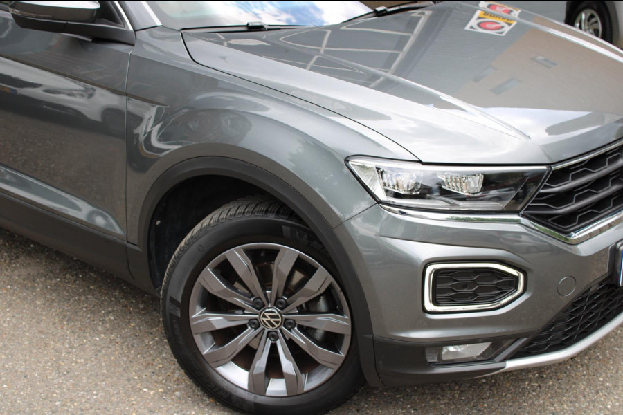 Volkswagen T-Roc 1.0 TSI Style Business Pano Virtual Carplay Volkswagen T-Roc 1.0 TSI Style Business Pano Virtual Carplay
