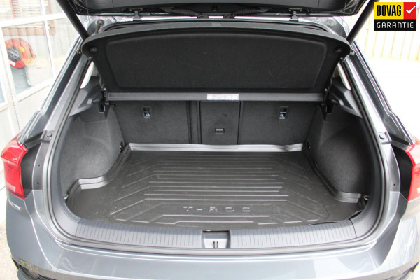 Volkswagen T-Roc 1.0 TSI Style Business Pano Virtual Carplay Volkswagen T-Roc 1.0 TSI Style Business Pano Virtual Carplay