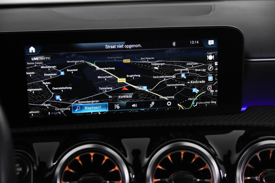Mercedes-Benz A-Klasse *1ste Eigenaar*Leer*Navigatie*Stoelverwarming*