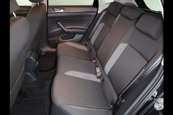 Volkswagen Polo 1.0 TSI Life Edition 95 pk Automaat (DSG) | Verlengde garantie | Navigatie via App | Parkeersensoren | Achteruitrijcamera | Stoelverwarming |