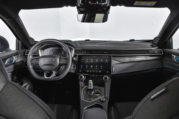 Lynk & Co 01 1.5 PHEV 261PK MY23 | Donkere hemel | 360 Camera | 7.4 kWh boordlader | S/K-panodak | Adapt. Cruise | Memory | Elek. klep | LM 20" | 1388