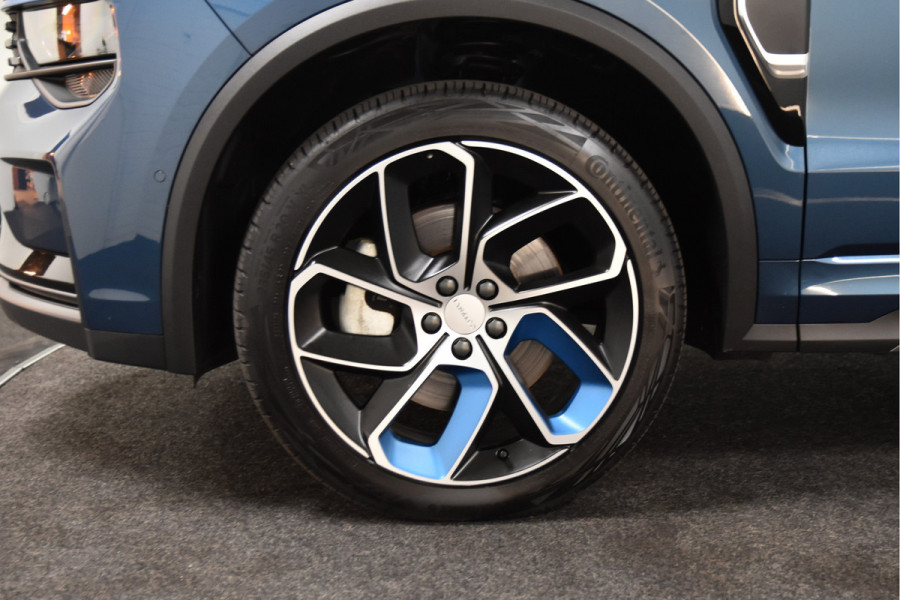 Lynk & Co 01 1.5 PHEV 261PK MY23 | Donkere hemel | 360 Camera | 7.4 kWh boordlader | S/K-panodak | Adapt. Cruise | Memory | Elek. klep | LM 20" | 1388