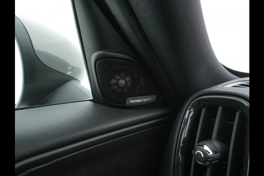 MINI Countryman 2.0 Cooper S Knightsbridge Edition JCW-Sportpack Aut. *PANO |  LUXURY-LEATHER | FULL-LED | HARMAN/KARDON-AUDIO | HEATED-SPORTSEATS | KEYLESS | CAMERA | AMBIENT-LIGHT | NAVI-FULLMAP | HEAD-UP | PRIVACY-GLASS | SHIFT-PADDLES | 18''ALU*