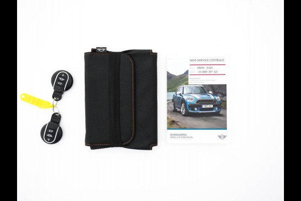 MINI Countryman 2.0 Cooper S Knightsbridge Edition JCW-Sportpack Aut. *PANO |  LUXURY-LEATHER | FULL-LED | HARMAN/KARDON-AUDIO | HEATED-SPORTSEATS | KEYLESS | CAMERA | AMBIENT-LIGHT | NAVI-FULLMAP | HEAD-UP | PRIVACY-GLASS | SHIFT-PADDLES | 18''ALU*