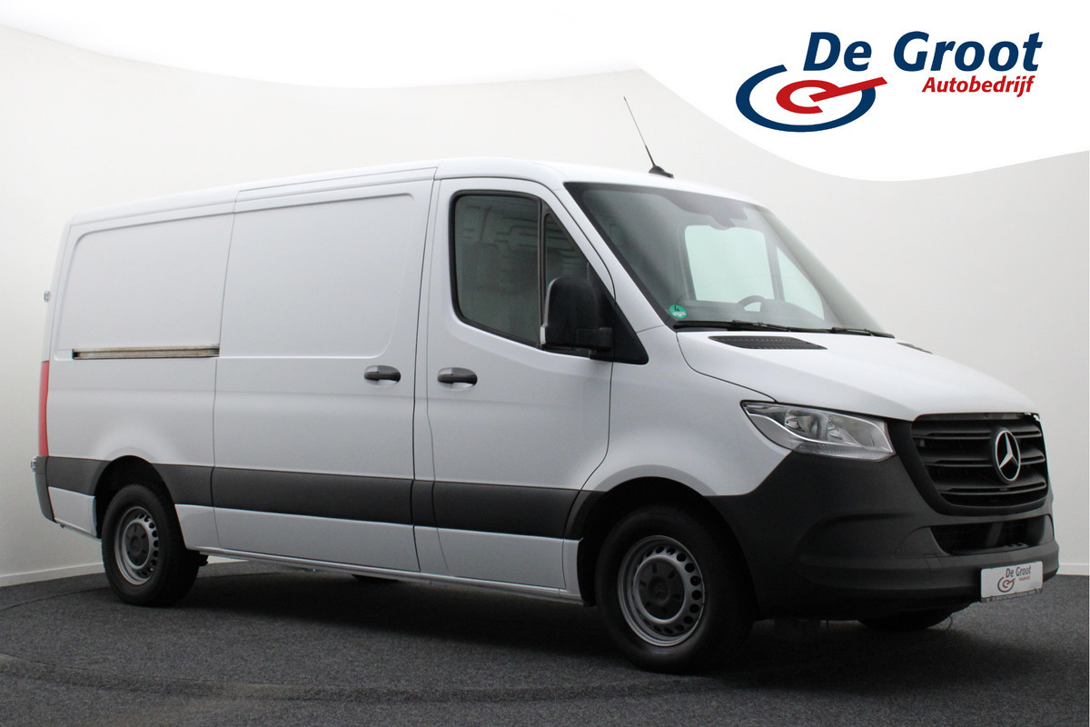 Mercedes-Benz Sprinter 317 CDI Aut. L2H1 Leer, 3-Zits, Airco, Standkachel, Apple Carplay, Cruise, Bluetooth, DAB Mercedes-Benz Sprinter 317 CDI Aut. L2H1 Leer, 3-Zits, Airco, Standkachel, Apple Carplay, Cruise, Bluetooth, DAB