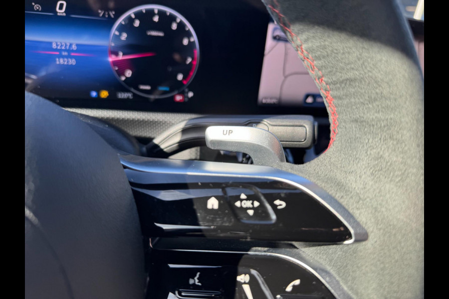 Mercedes-Benz A-Klasse AMG 35 4MATIC Facelift Pano Memory Camera