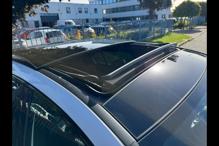 Mercedes-Benz A-Klasse AMG 35 4MATIC Facelift Pano Memory Camera