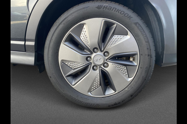 Hyundai Kona EV Premium 64 kWh | Stoelventilatie/verwarming
