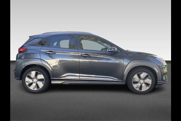 Hyundai Kona EV Premium 64 kWh | Stoelventilatie/verwarming