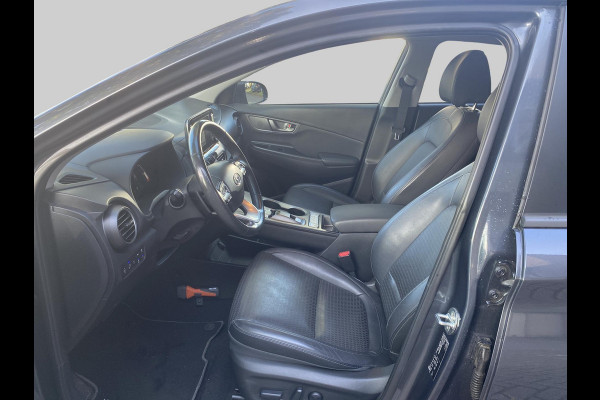 Hyundai Kona EV Premium 64 kWh | Stoelventilatie/verwarming