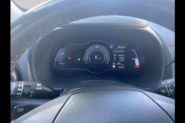 Hyundai Kona EV Premium 64 kWh | Stoelventilatie/verwarming