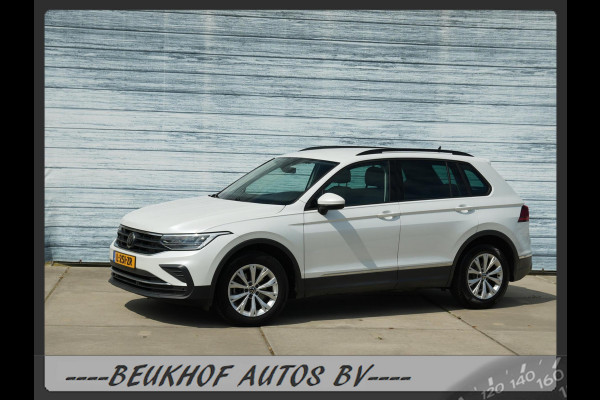 Volkswagen Tiguan 1.5 TSI Carplay Trekhaak Adapt Cruise Pdc