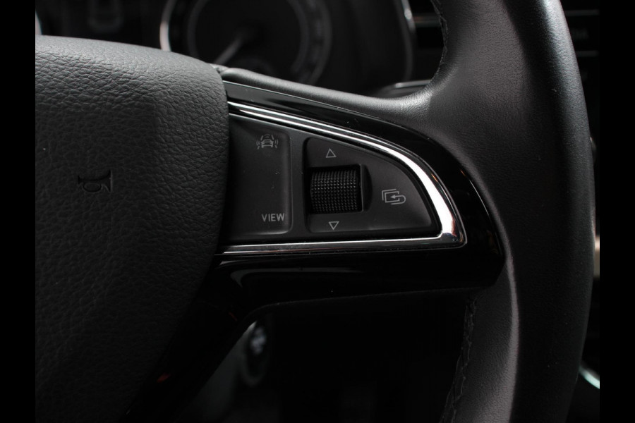 Škoda Kamiq 1.5 TSI 150pk Style DSG | Navigatie | Apple Carplay / Android Auto | Climate Control | Parkeer sensoren | DAB