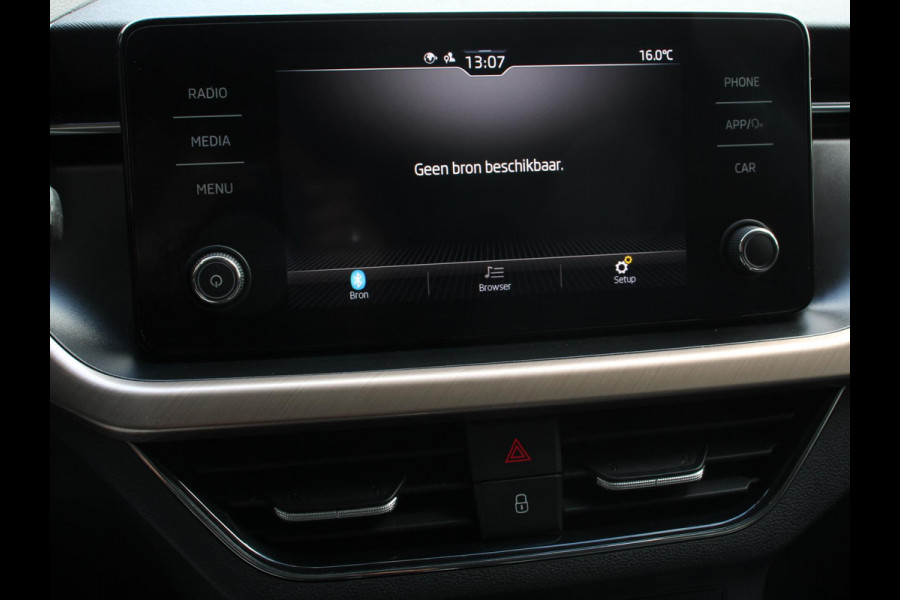 Škoda Kamiq 1.5 TSI 150pk Style DSG | Navigatie | Apple Carplay / Android Auto | Climate Control | Parkeer sensoren | DAB