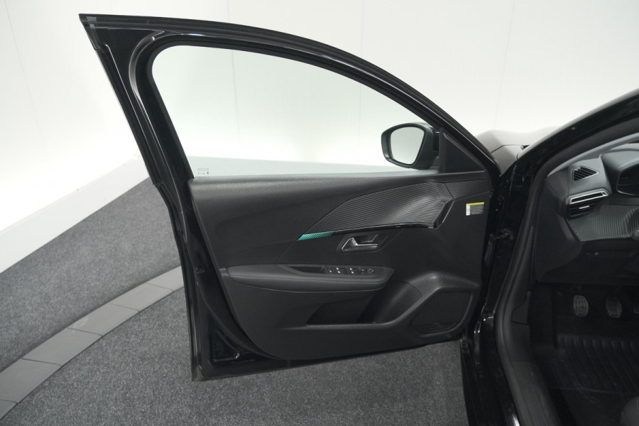 Peugeot 208 PureTech 100 Allure Pack | Camera | Apple Carplay | Stoelverwarming | Parkeersensoren