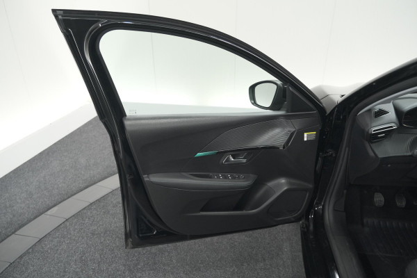 Peugeot 208 PureTech 100 Allure Pack | Camera | Apple Carplay | Stoelverwarming | Parkeersensoren