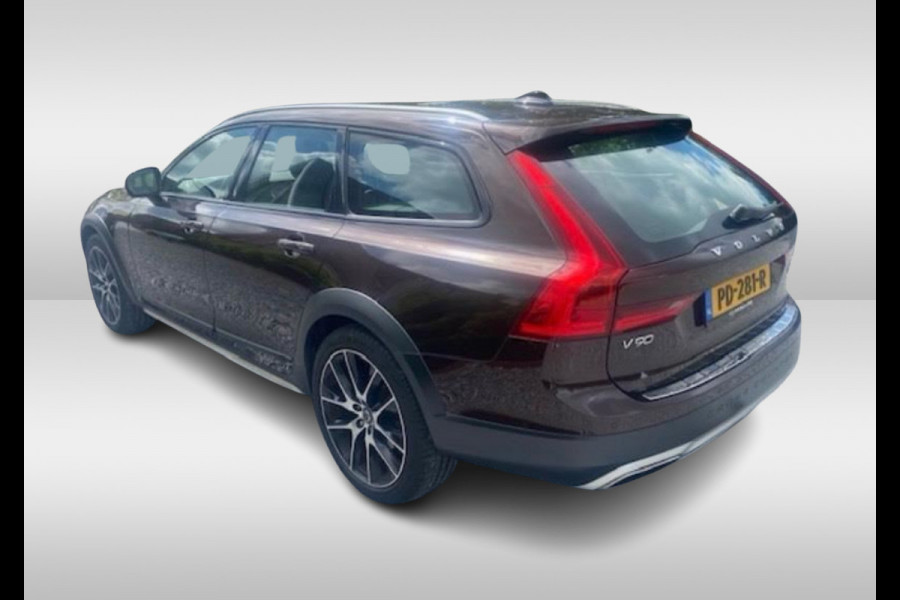 Volvo V90 Cross Country 2.0 D5 Pro / Trekhaak / Panoramadak / Camera / Head-up / Bowers en Wilkens / Luchtvering / 20'' / Keyless / Standverwarming / Stuurverwarming / DAB / Dodehoek / Stoelverwarming / ACC