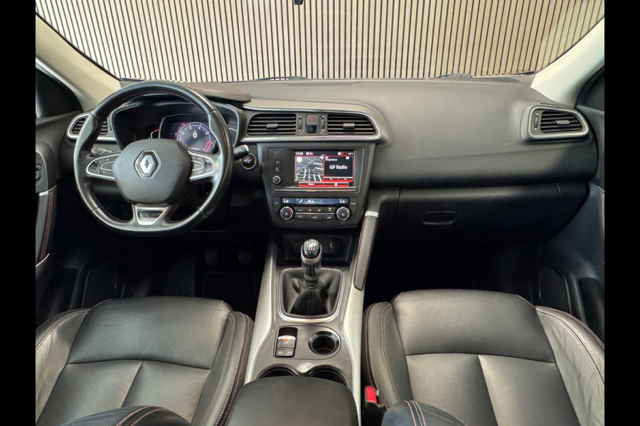 Renault Kadjar 1.2 TCe Black Edition TREKHAAK CAMERA NAVIGATIE LED LEDER CLIMATE CRUISE KEYLESS-GO