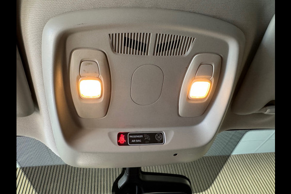 Renault Kadjar 1.2 TCe Black Edition TREKHAAK CAMERA NAVIGATIE LED LEDER CLIMATE CRUISE KEYLESS-GO