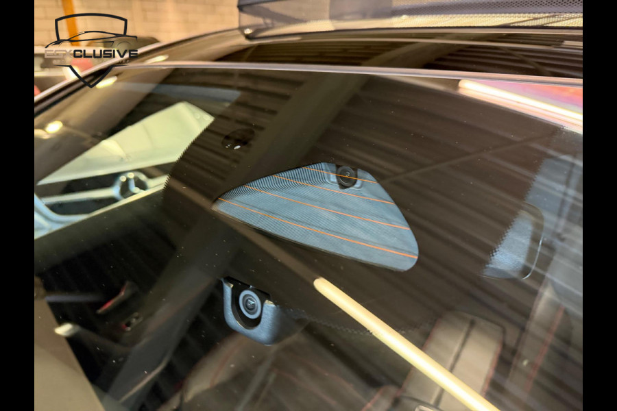 Mercedes-Benz A-Klasse 200 AMG Line Pano/Ambiente/Facelift/Camera Mercedes-Benz A-Klasse 200 AMG Line Pano/Ambiente/Facelift/Camera