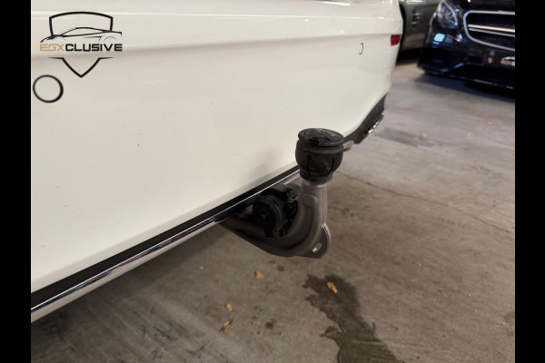 Mercedes-Benz A-Klasse 200 AMG Line Pano/Ambiente/Facelift/Camera Mercedes-Benz A-Klasse 200 AMG Line Pano/Ambiente/Facelift/Camera