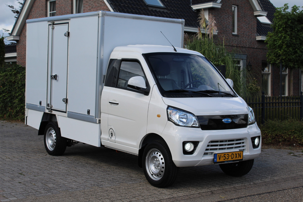 Cenntro Logistar 200 Bakwagen nieuw - WLTP 188KM Laadbak 265x160x160 ✓ airco ✓ snellader Cenntro Logistar 200 Bakwagen nieuw - WLTP 188KM Laadbak 265x160x160 ✓ airco ✓ snellader