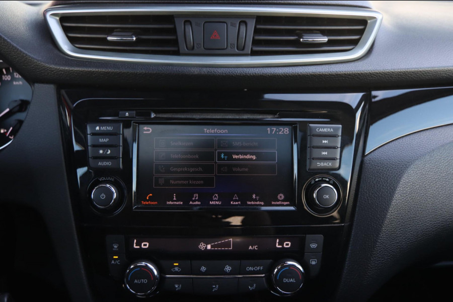Nissan QASHQAI 160PK Aut. Pano Stoelverw. Navi Camera Climate Pdc Winterpack Isofix Comfortstoelen
