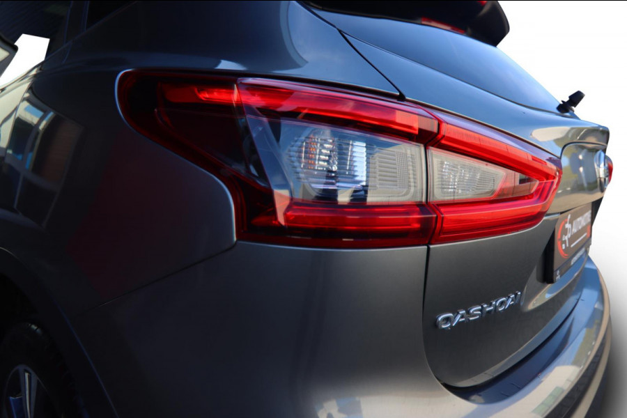 Nissan QASHQAI 160PK Aut. Pano Stoelverw. Navi Camera Climate Pdc Winterpack Isofix Comfortstoelen