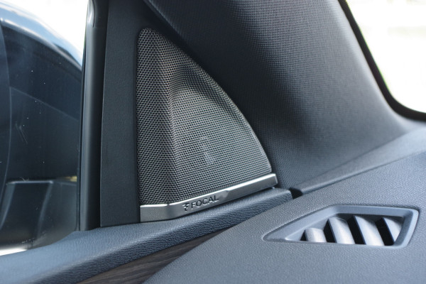Peugeot 3008 1.6 HYbrid4 300 PK GT Avantage PHEV, Panoramadak, Leder, 360 Camera, Memory, Focal Sound