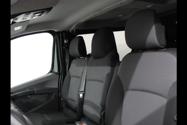Renault Trafic 2.0 Blue dCi 150 EDC T30 L2H1 Advance Dubbele cabine Navigatie Airco Lichtmetalen velgen Betimmering Trekhaak Camera Parkeer sensoren Dab