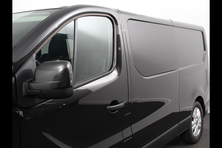 Renault Trafic 2.0 Blue dCi 150 EDC T30 L2H1 Advance Dubbele cabine Navigatie Airco Lichtmetalen velgen Betimmering Trekhaak Camera Parkeer sensoren Dab