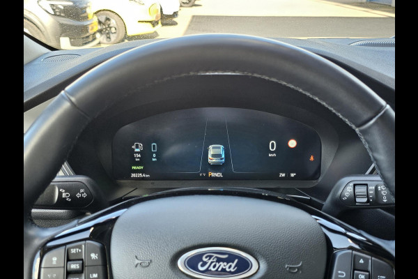 Ford Kuga 2.5 PHEV Titanium 243pk | Driver Assistance Pack | Winterpack | Wegklapbare Trekhaak | 2.100kg Trekgewicht |