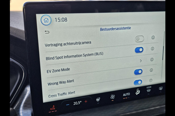 Ford Kuga 2.5 PHEV Titanium 243pk | Driver Assistance Pack | Winterpack | Wegklapbare Trekhaak | 2.100kg Trekgewicht |