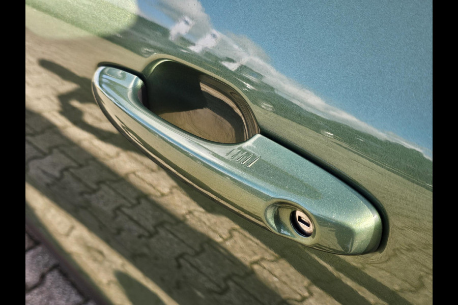 Ford Kuga 2.5 PHEV Titanium 243pk | Driver Assistance Pack | Winterpack | Wegklapbare Trekhaak | 2.100kg Trekgewicht |