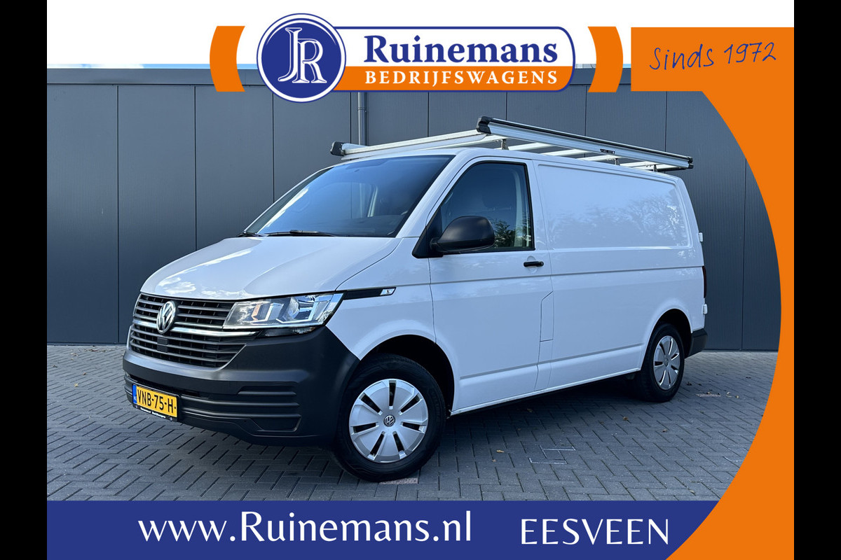 Volkswagen Transporter 2.0 TDI / L1H1 / 1e EIG. / IMPERIAAL / TREKHAAK / AIRCO / BIJRIJDERSBANK / PDC Volkswagen Transporter 2.0 TDI / L1H1 / 1e EIG. / IMPERIAAL / TREKHAAK / AIRCO / BIJRIJDERSBANK / PDC