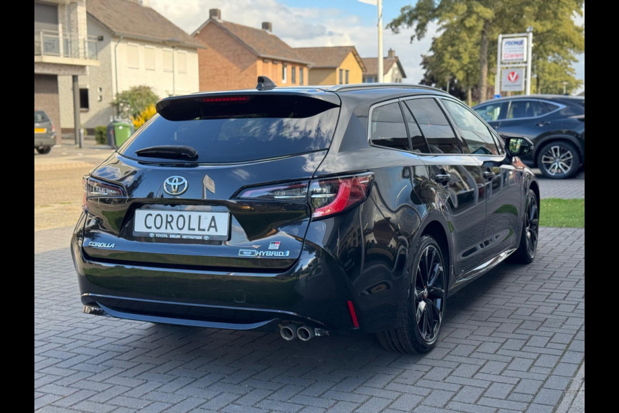 Toyota Corolla Touring Sports 2.0 Hybrid GR Sport PLUS | Eerste eigenaar, JBL, Dodehoekherkenning, Parkeersensoren, Head up display