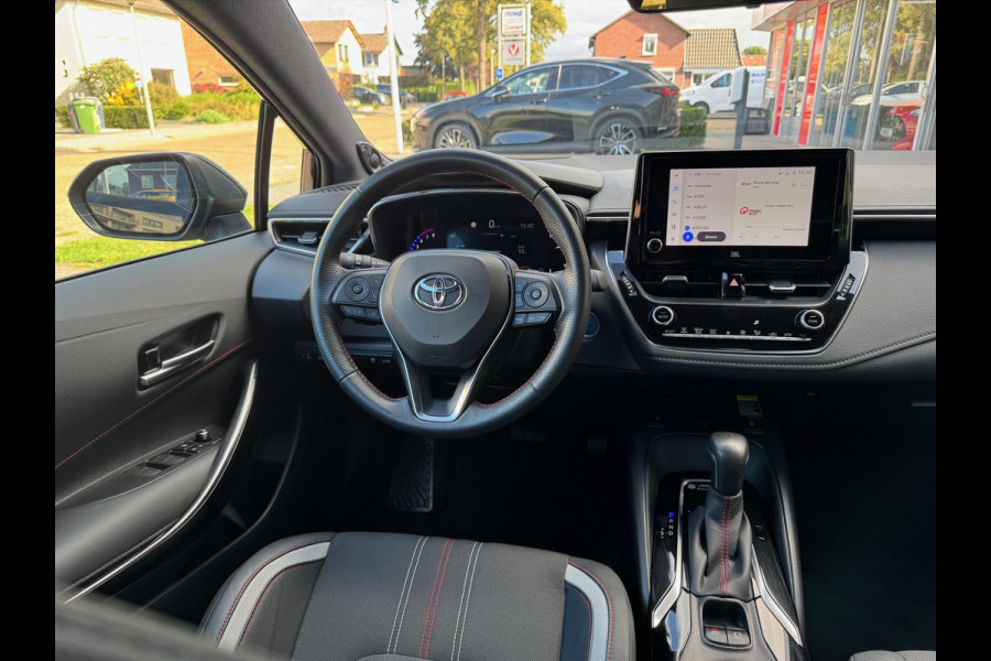 Toyota Corolla Touring Sports 2.0 Hybrid GR Sport PLUS | Eerste eigenaar, JBL, Dodehoekherkenning, Parkeersensoren, Head up display