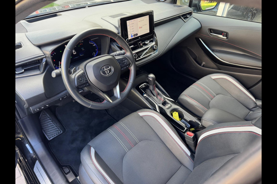 Toyota Corolla Touring Sports 2.0 Hybrid GR Sport PLUS | Eerste eigenaar, JBL, Dodehoekherkenning, Parkeersensoren, Head up display