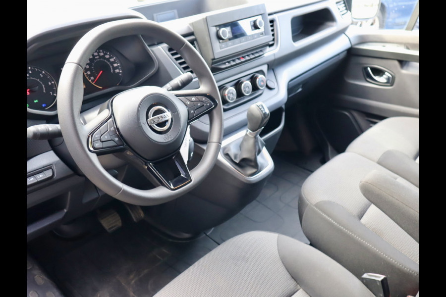 Nissan Primastar 2.0 dCi AUTOMAAT DUBBELE CABINE MARGE/BTW VRIJ