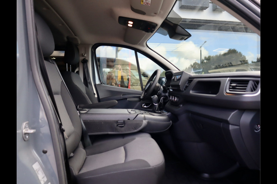 Nissan Primastar 2.0 dCi AUTOMAAT DUBBELE CABINE MARGE/BTW VRIJ