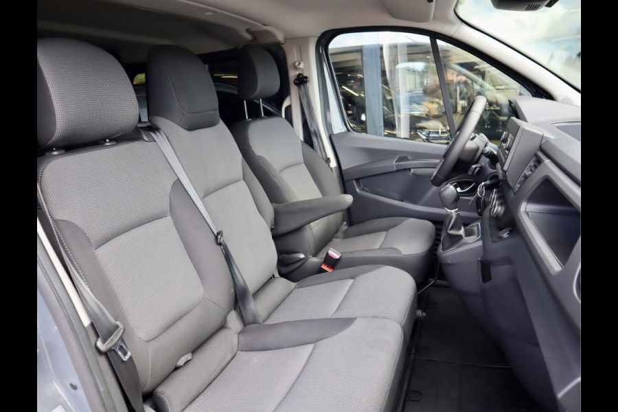 Nissan Primastar 2.0 dCi AUTOMAAT DUBBELE CABINE MARGE/BTW VRIJ