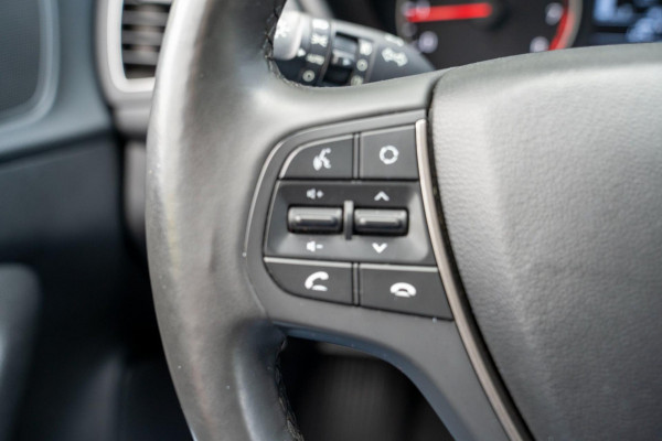 Hyundai i20 1.0 T-GDI Comfort|Prijs rijklaar incl. 12 mnd garantie| Stoel/stuurverwarming Bluetooth Carplay Camera PDC achter