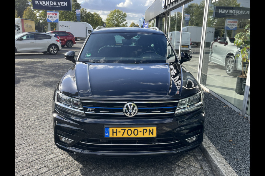 Volkswagen Tiguan 1.5 TSI ACT Highline Business R 150pk/110kW DSG Automaat 7-traps | NL Auto Eerste eigenaar! | Elektr. trekhaak | Camera | Carplay/Android Auto | Navigatie | 19 inch | etc. etc.