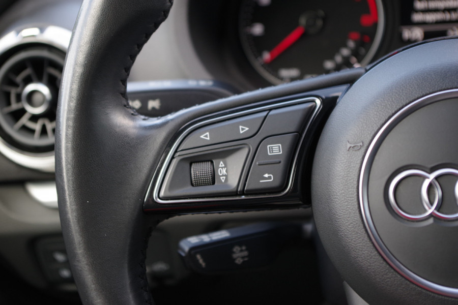 Audi A3 Sportback 1.0 TFSI Sport Lease Edition, LED, Sportstoelen, Camera, Cruise Control
