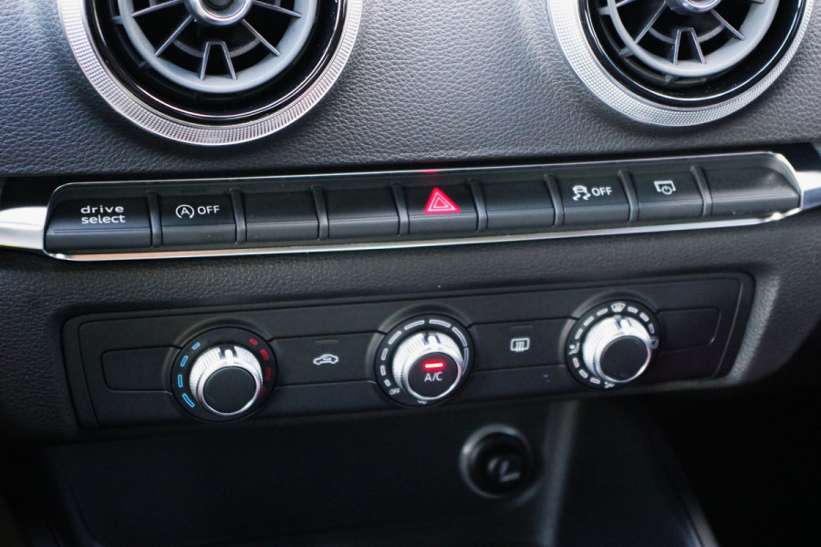 Audi A3 Sportback 1.0 TFSI Sport Lease Edition, LED, Sportstoelen, Camera, Cruise Control